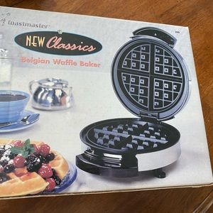 Toastmaster 200 Belgian Waffle Maker *Never Used*